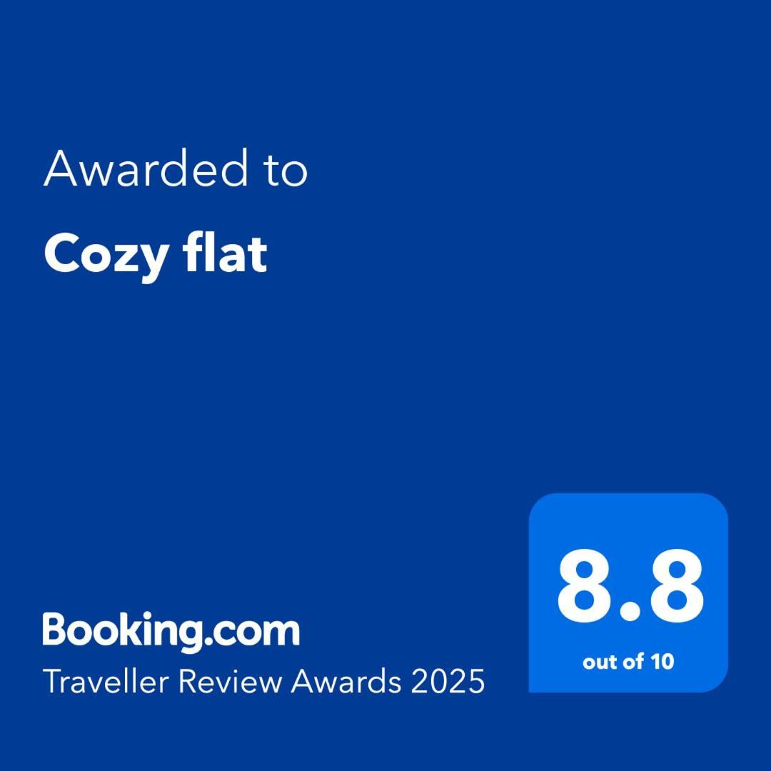 Cozy Flat Apartment Питещ Екстериор снимка